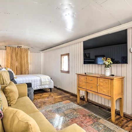Unique Joplin Gem Converted Train Car Studio Εξωτερικό φωτογραφία